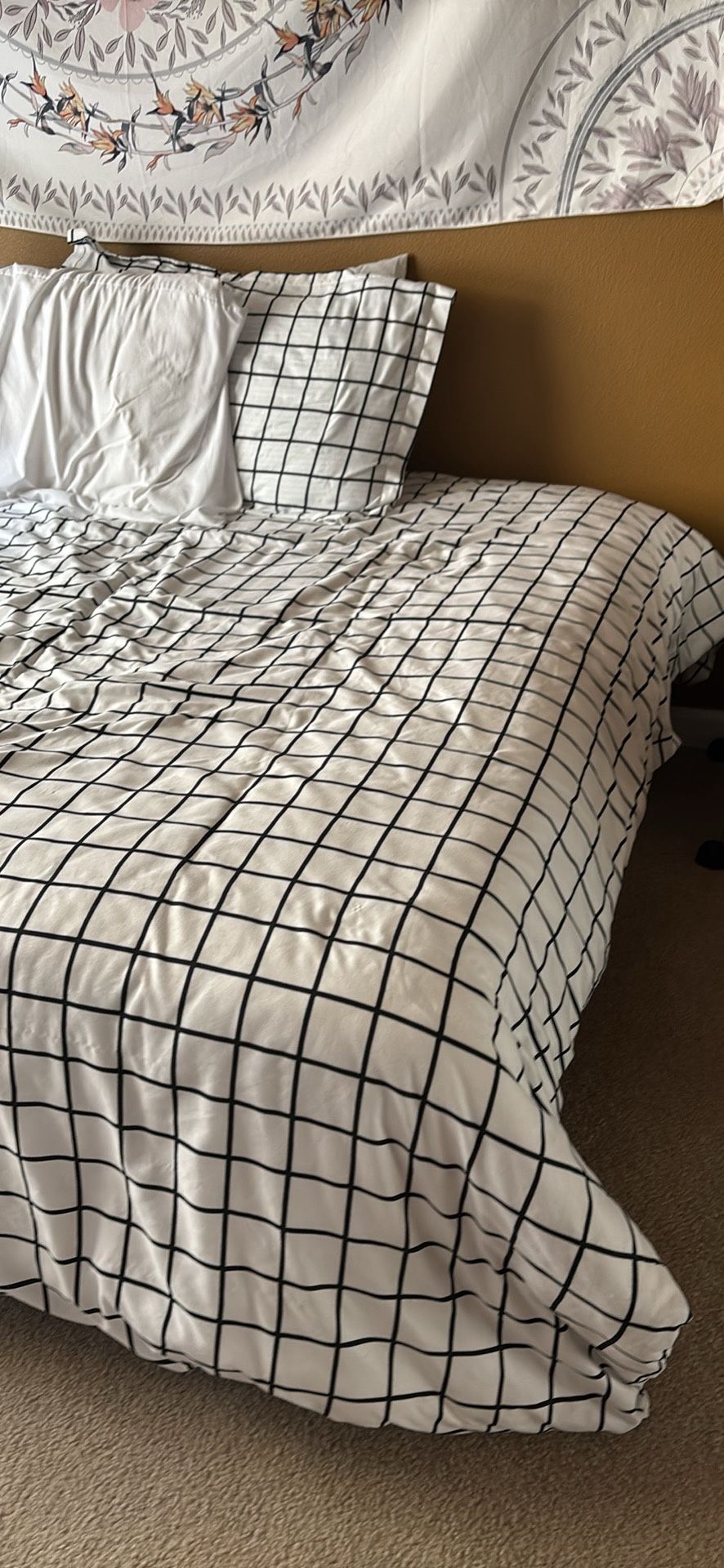 Solid Wood Queen Size Bed frame