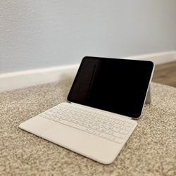 Open Box iPad 11th Gen (2025) - Silver, 128GB, WiFi + Magic Keyboard Folio + Brand New Screen Protectors