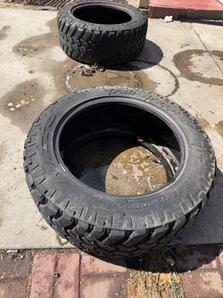 35x12.50R22