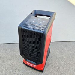 Milwaukee 18V Bluetooth Job Site Speaker
