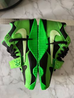 Travis Scott Jumpman Jack ‘Green Spark’ Size 9