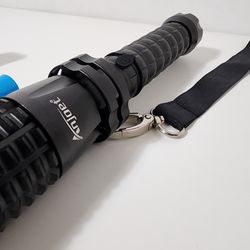 Baseball Bat LED Flashlight CREE L2 Super Bright Zoomable Waterproof Outdoor Lamp