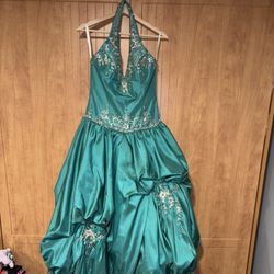 P.C. Mary’s Prom/ Graduation / quinceanera sweet 16 princess ruffles turquoise dress size 10