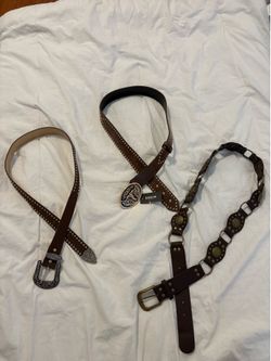 Women’s belts