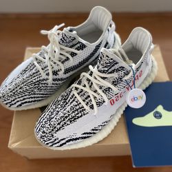 Yeezy Boost 350 V2 Zebra