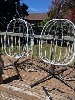 Wicker hanging egg chair w/ stand