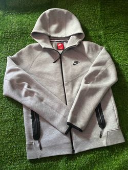 Grey Nike tech