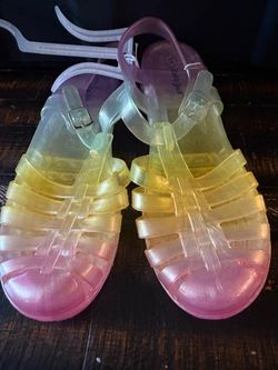 Cat&Jack Jelly Sandals Size 5