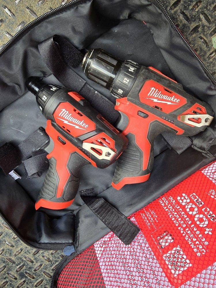 Milwaukee M12 12V Cordless drill, impact driver and