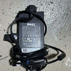 Dell CM889 - 90W 19.5V AC Adapter