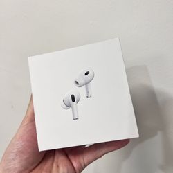 Apple AirPods Pro (2nd Generation)