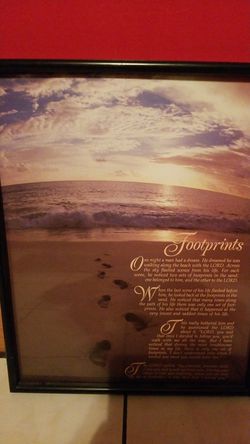 Footprints In The Sand Framed Photo. NEW in frame (still in plastic)