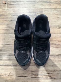 Black New Balance