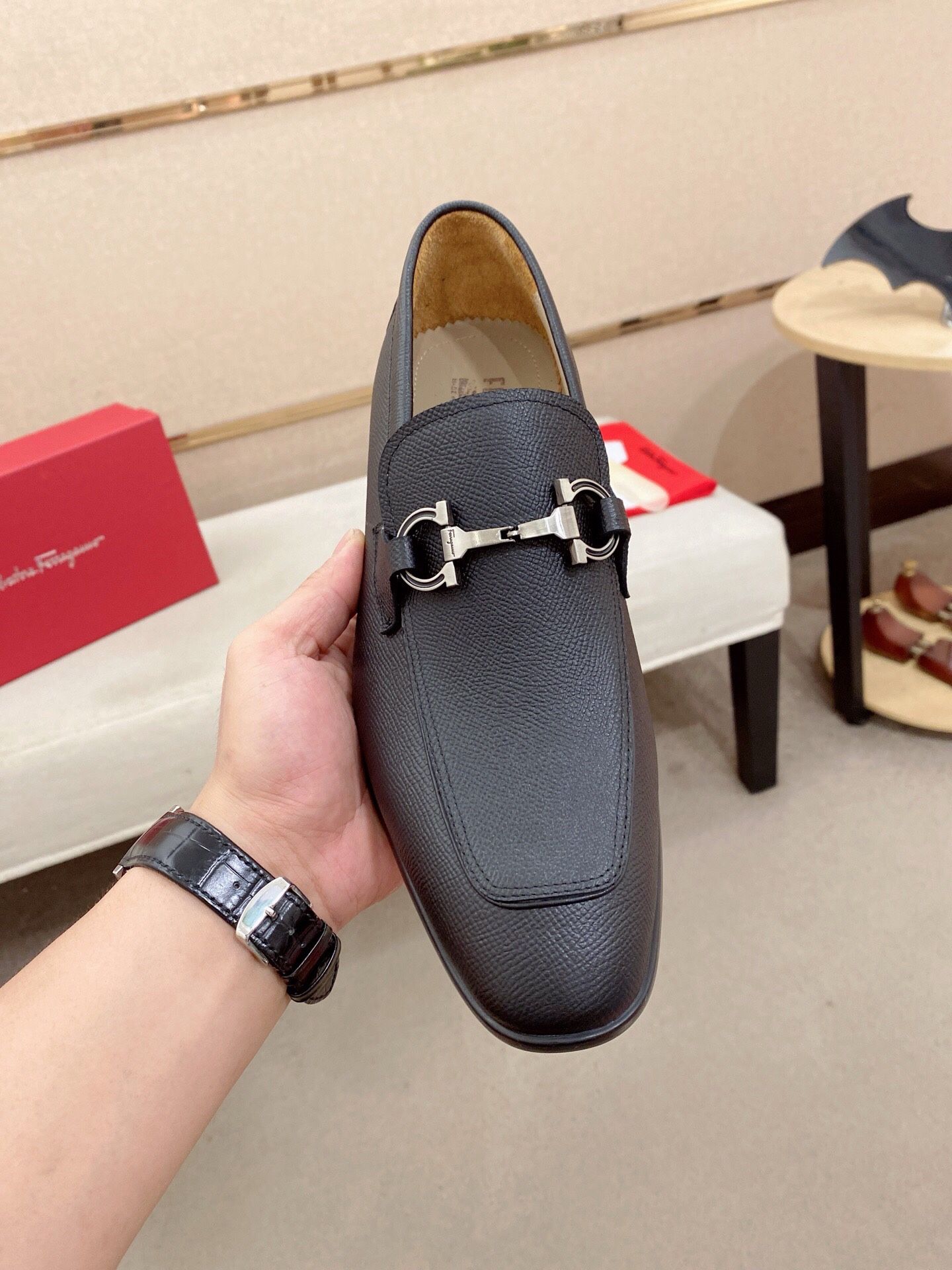 Ferragamo Men’s Leather Shoes With Box New