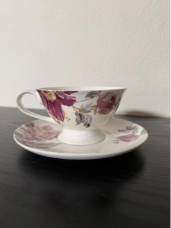 Tea Cup & Saucer (Laura Ashley)