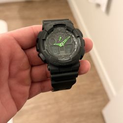 Menβs G Shock Watch