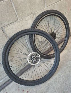 LLANTAS