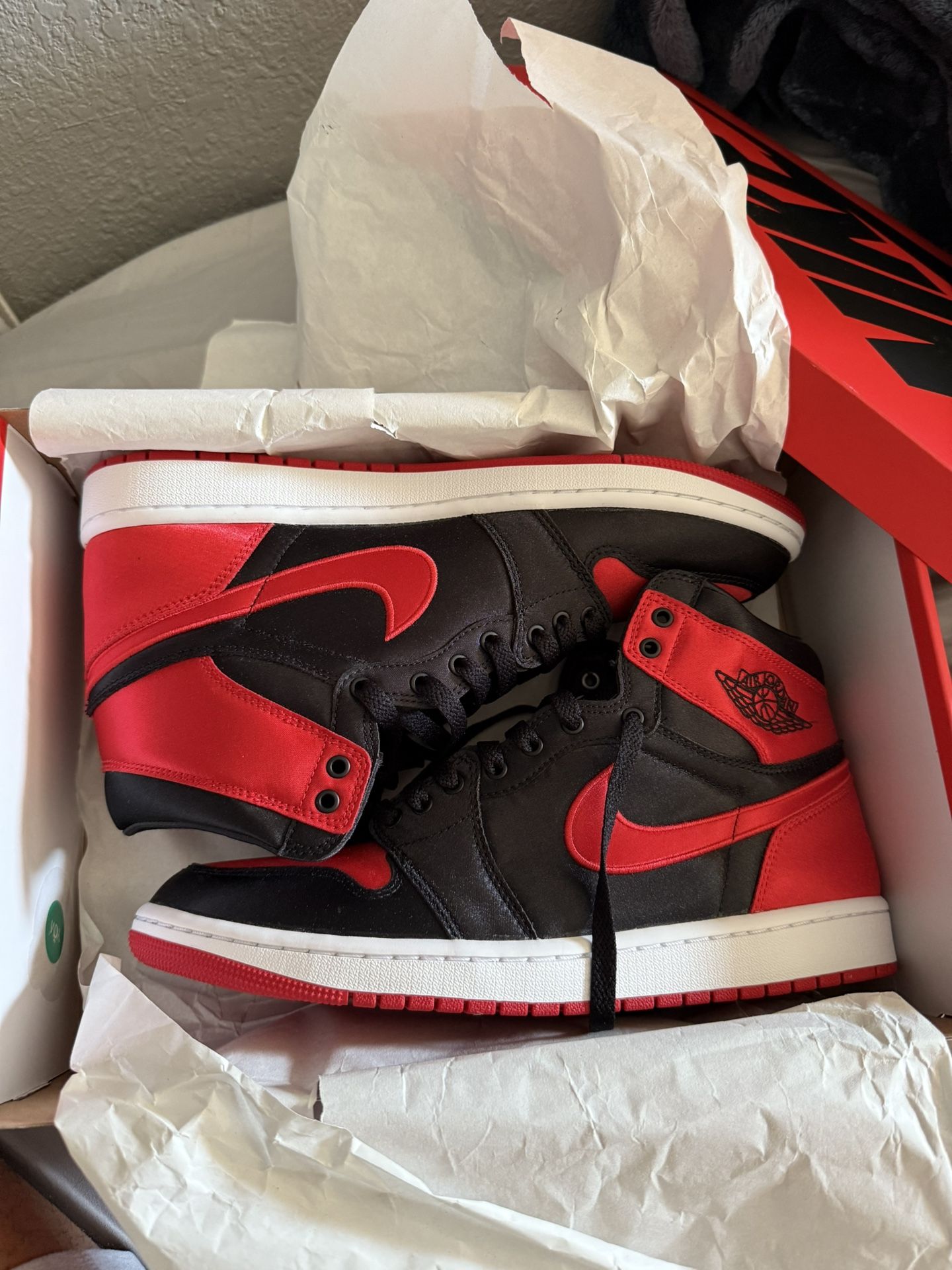 Satin Jordan 1