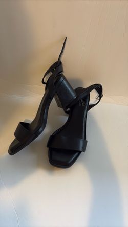 Black Chunky Heels