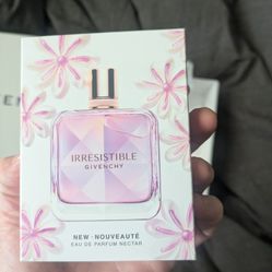 Irresistible Givenchy Gift Set, 2.7 oz