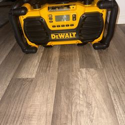 Dewalt Cordless Shop Vac & Dewalt Corded, And Cordless Stereo