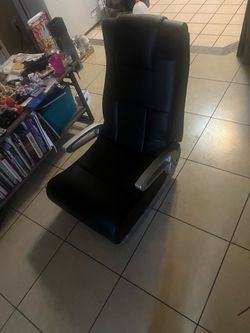 Gaming chair