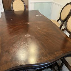 Dining Room Table With Leaf Insert