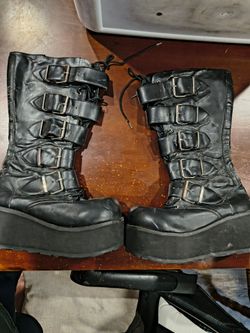 Demonia Platform Boots(size 11-13)