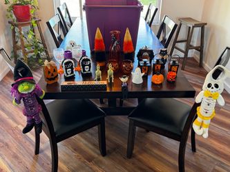 Halloween decor