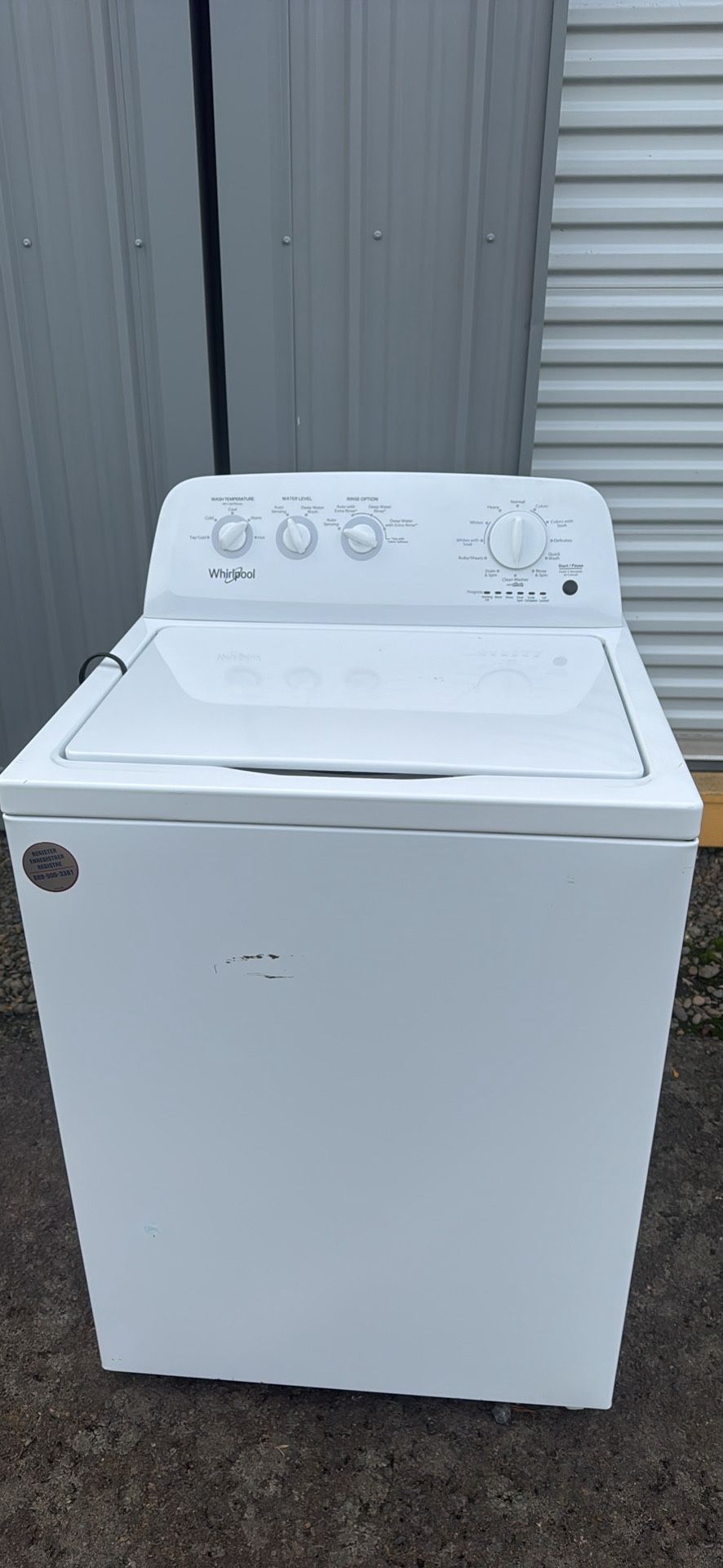 Whirlpool washing machine in excellent condition💦