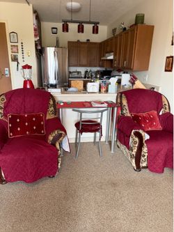 Sofa, 2 chairs, coffee table and tv stand drawer