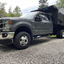 2021 F350 XLT 4x4 DRW Dump Truck - 9k Miles - No Snow