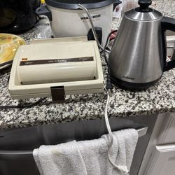 Kettle ,toaster And Rice Cooker