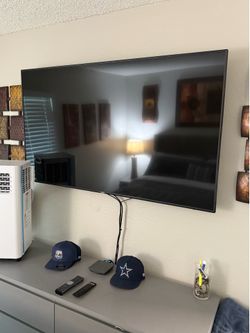 65 inch vizio smart tv w/ remote