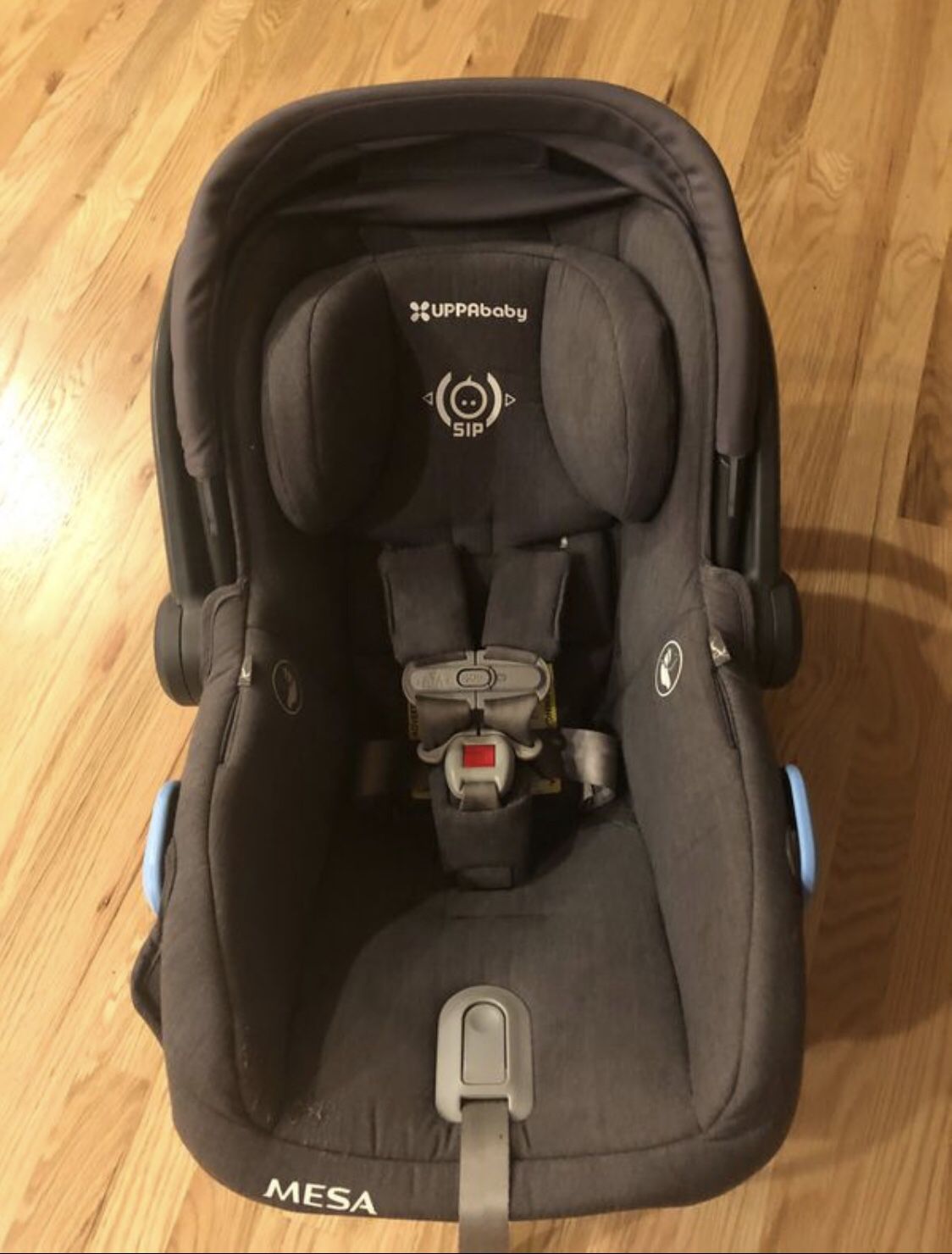 Uppababy Infant car seat