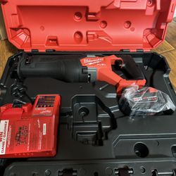 Milwaukee M18 FUEL GEN Be 18V Lithium-Ion Brushless Cordless SAWZALL Reciprocating Saw w/5.0ah Battery Charger 