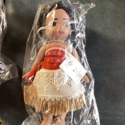 Precious moment Moana vinyl doll