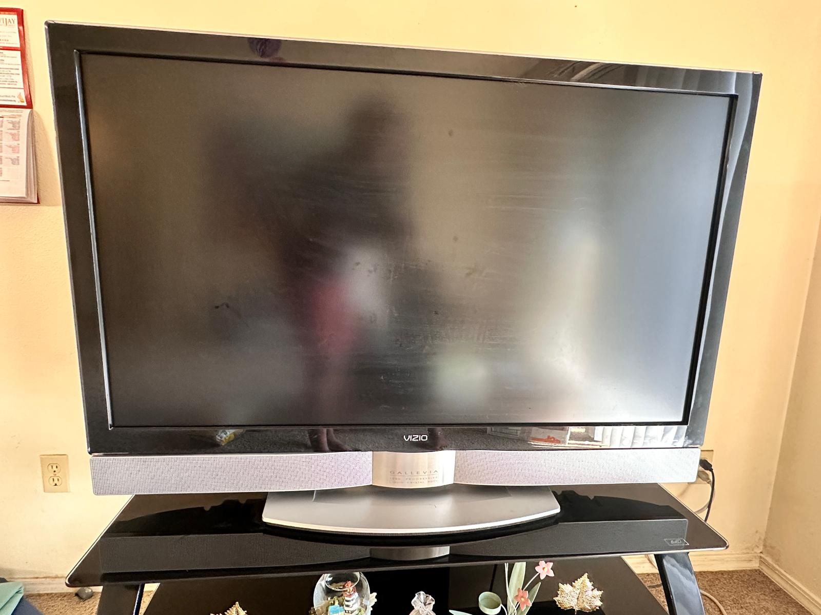 Vizio Gallevia 50 Inches Tv