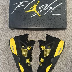 Nike Jordan 4 OG “Yellow Thunder” size 10.5 💯(Worn 2x/VNDS)‼️