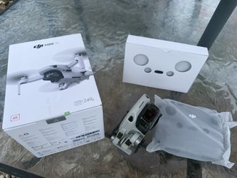DJI Mini 2 Drone NEEDS REPAIR 4K Read description