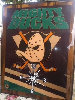 Vintage migthy ducks wall clock