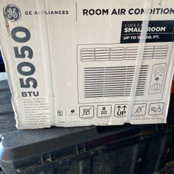 NEW GE 5050 BTU ROOM AIR CONDITIONER 