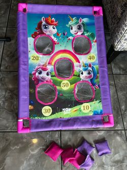 Bean bag toss game