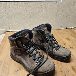 Women's Hiking shoes