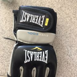 Everlast Training Gloves M/L
