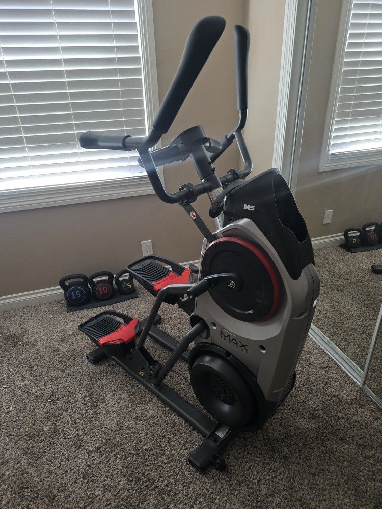BowFlex Max Trainer M5