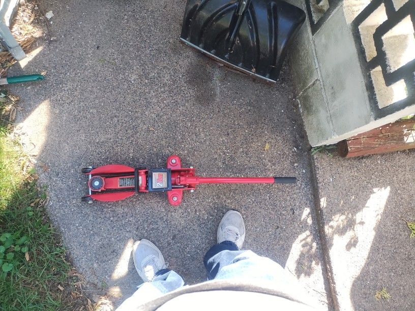 Floor Jack 2 Ton