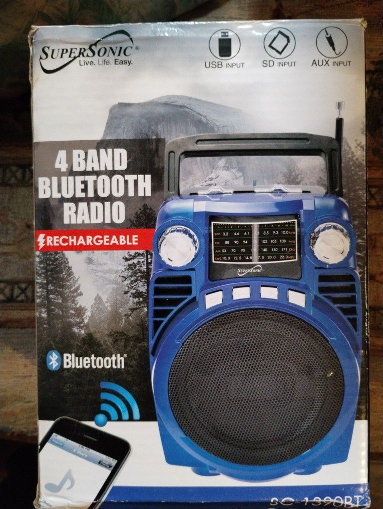 Supersonic 4 band Bluetooth radio, new in box