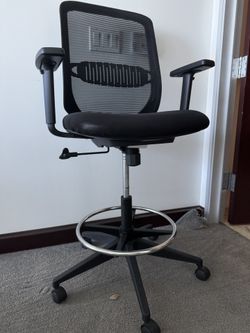 Desk Chairs 