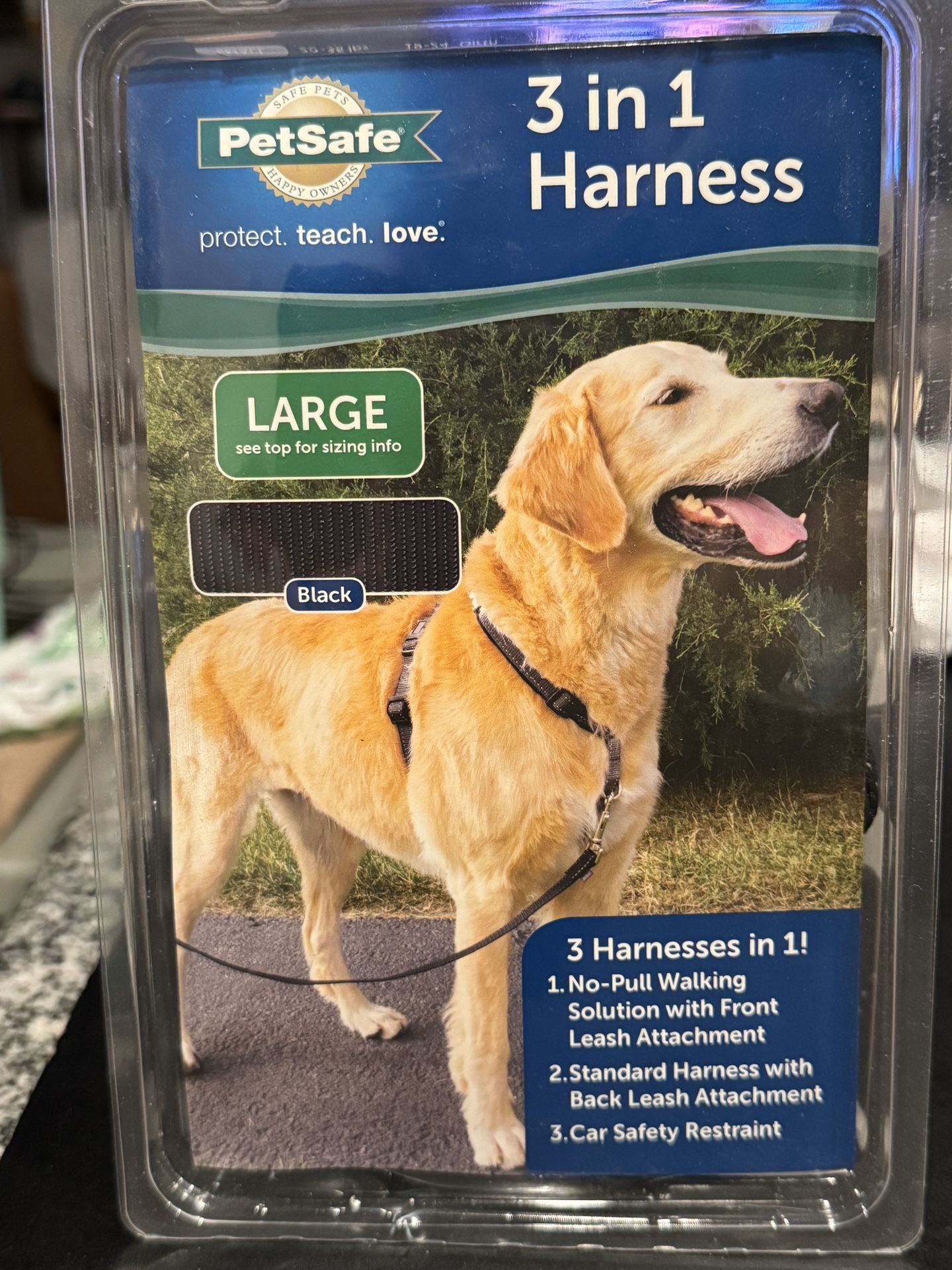 PetSafe 3 in 1 Dog Harness ~Size LARGE L Black ~ No Pull ~ New In Box. Introducing the versatile and durable PetSafe 3 in 1 Dog Harness! This harness